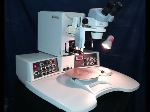 K&S 4526 Wedge Bonder - Image 2