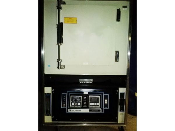 BLUE M DCC 146 CLEAN ROOM OVEN