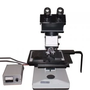 Leitz Ergolux microscope