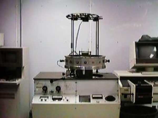 Veeco 400 E-Beam System