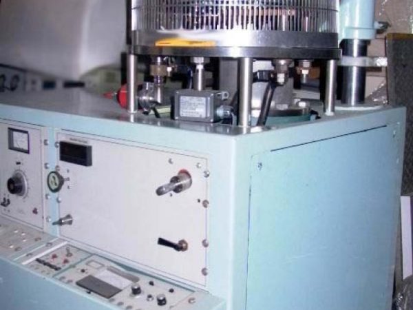 VARIAN 3117 FILIMENT EVAPORATOR - Image 2