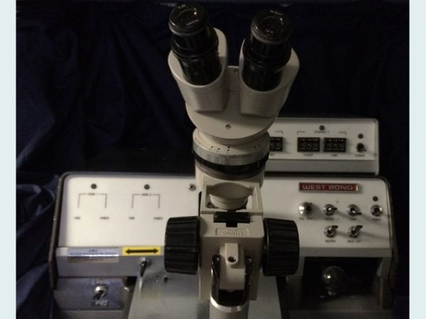 Westbond Ultrasonic wire bonder 7400A