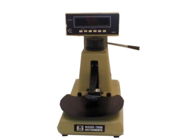 MAGNETRON 4 POINT PROBE