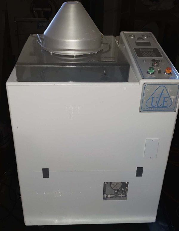 UTE  HIGH PRESSURE WITH BRUSH MASK CLEANER